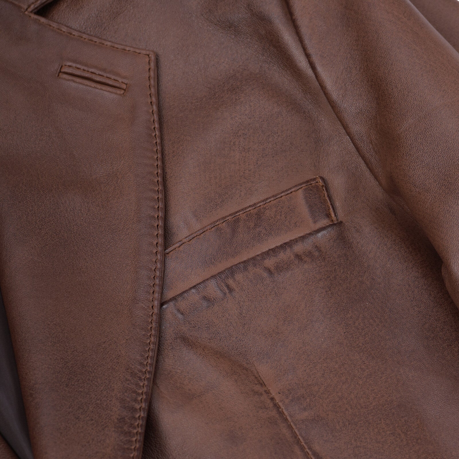 HAND-WAXED COGNAC